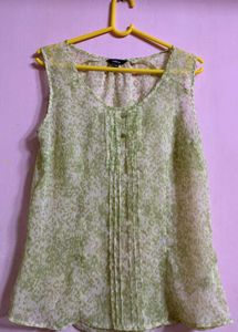 Women's Floral Printed Regular Fit Casual Top