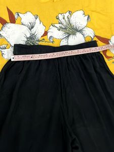 Black Flared Solid Palazzo Pants