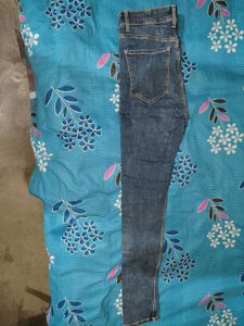 Women&#39;s Jeans for Sale!