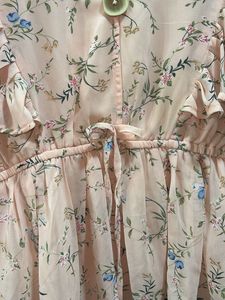 Elegant Floral Print Peplum Top - Large 🌸