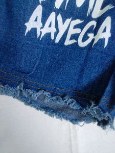 DENIM SHORTS