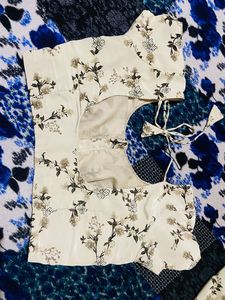 Lehenga, Blouse And Odhni 💙🤍