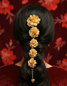 Golden Floral Hair Accessory
