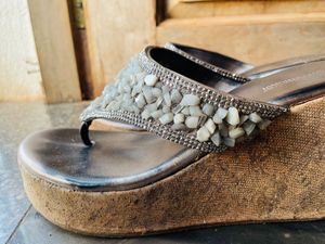 Grey Wedges