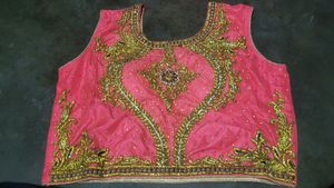Lehnega Sari