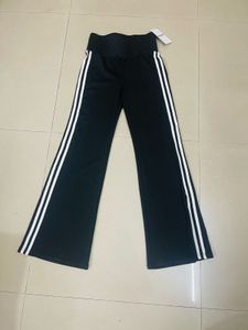 Savana Black Gym Flare Pants-New with tag