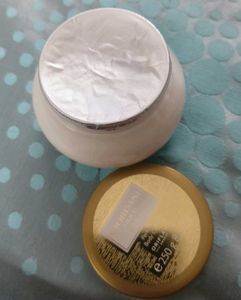 Giordani Gold Essenza Perfumed Body Cream