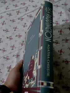 4:50 FROM PADDINGTON  BY  AGATHA CHRISTIE
