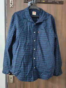 Levi&#39;s Patterned Shirt