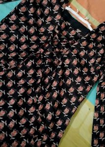 Floral Print Long Sleeve Top