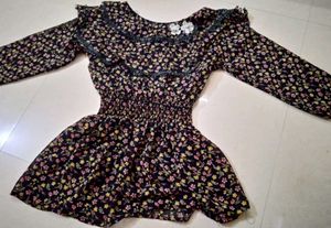 Softgirlyy Floral Print Sheer Blouse Croptop