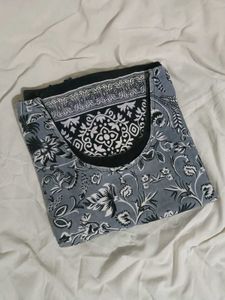 Elegant Grey &amp; Black Floral Printed Kurta