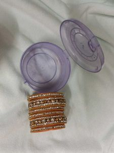 Sparkling Stone Bangle Set