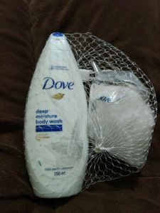 Dove Nourishing Body Wash
