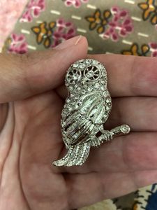 Owl brooch