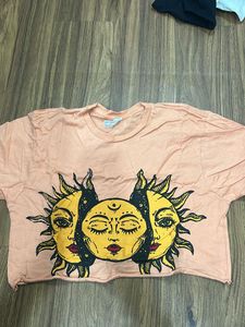 oversize crop top