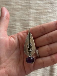 Silver Earrings with purple stone (925)