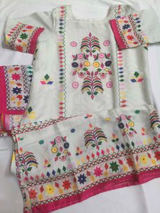 ATTACH LINING KURTI WITH DUPATTA