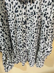 ₹190 White and Black Zudio Dress- XXL