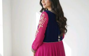 Elegant Pink &amp; Navy gowen