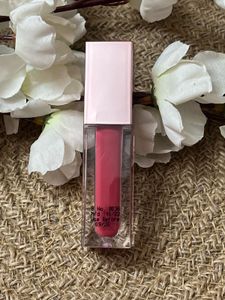 Swiss Beauty Hold Me Matte Lipstick