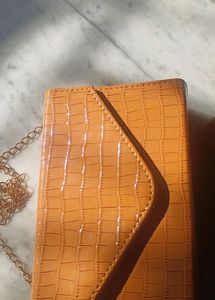 Sling Bag - MUSTARD