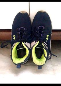 My Product Is Shoes Of Campus Company.