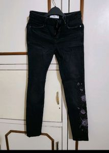 MANGO Floral Black Beauty Jeans