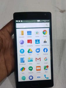 One Plus 2 Mobile Good Working Condition Me He