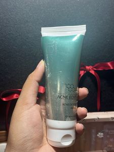 Acne Detox Mask