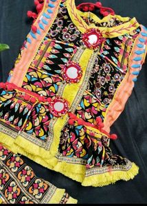 Lehnga Choli Stiched By Tailor