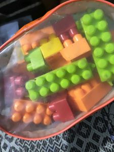Blocks Play and Learn
