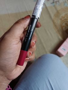 Mars Won&#39;t Smudge Cryon Lipstick