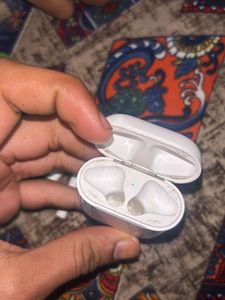 Apple AirPods