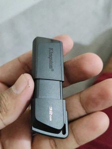 Kingston 32 Gb Pendrive