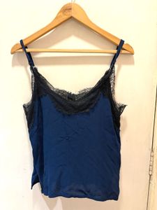 ZARA Beautiful Lace Trim Top