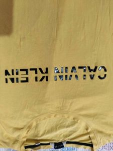 Calvin Klein Yellow Tshirt With Legging