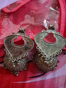 Jhumke