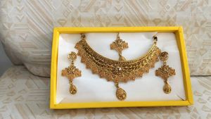Artificial Golden Jewellery Set For Women