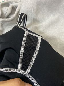 Black Sports Bra - 44 C New