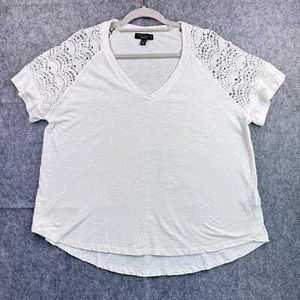 Elegant White Lace Sleeve Top