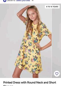 Printed Dress With Round Neck And Short Sleeves