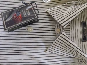 Arrow Men&#39;s Shirt, New With Tag, 42&#34;