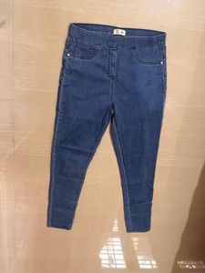 Stylish Graceful Women Jeans