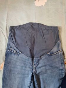 Maternity Jeans ( Worn Only Once)