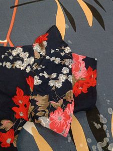 Floral Print  Waist Tie Up Top