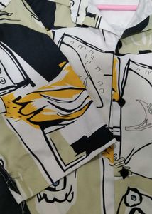 Patterned Men&#39;s Shirt