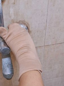 Very Cute Skin Colour Used Thumb Socks