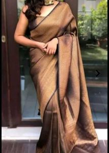 Saree With Unstitched Blouse