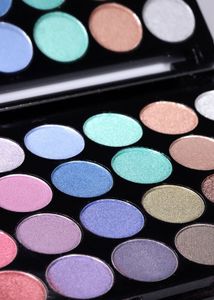 Makeup Revolution London 32 Eyeshadow Palette